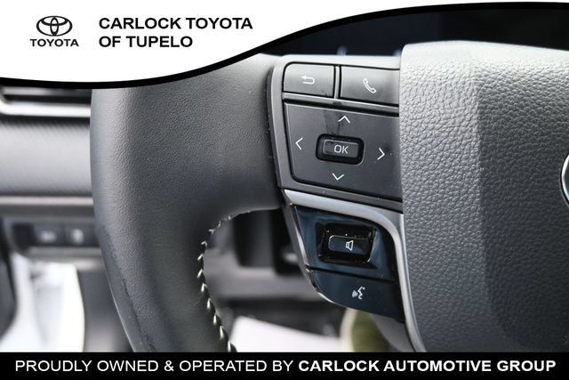 Used 2026 Toyota Camry SE FWD image 23