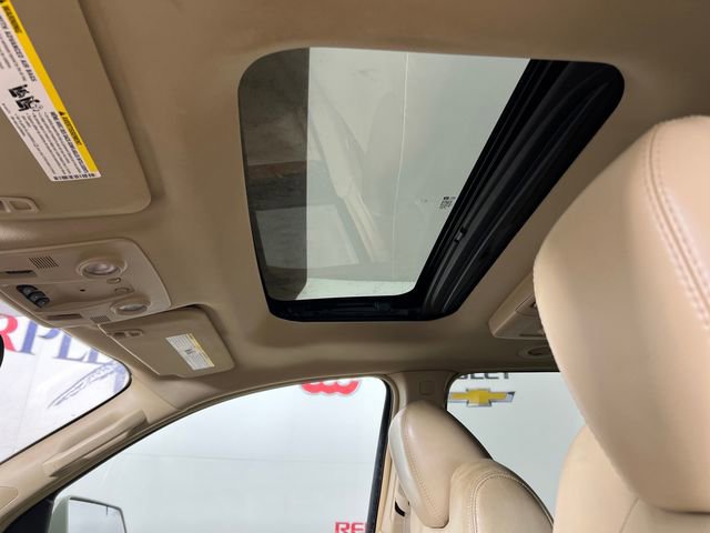 Used 2008 Saturn Outlook XR w/ Premium Trim Package image 19