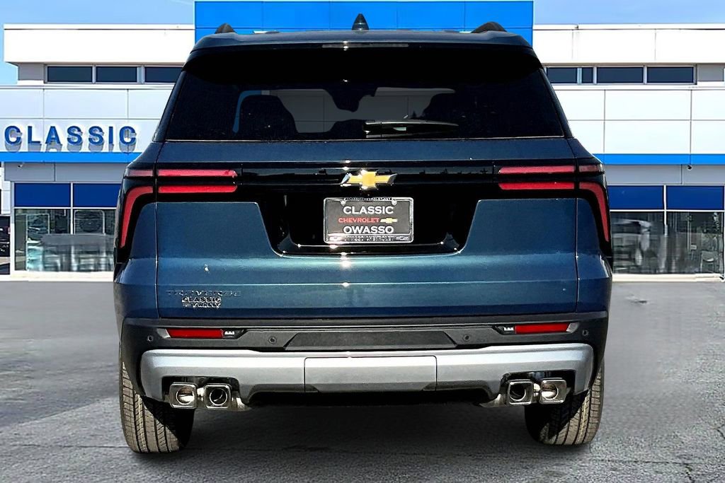 New 2026 Chevrolet Traverse LT image 4