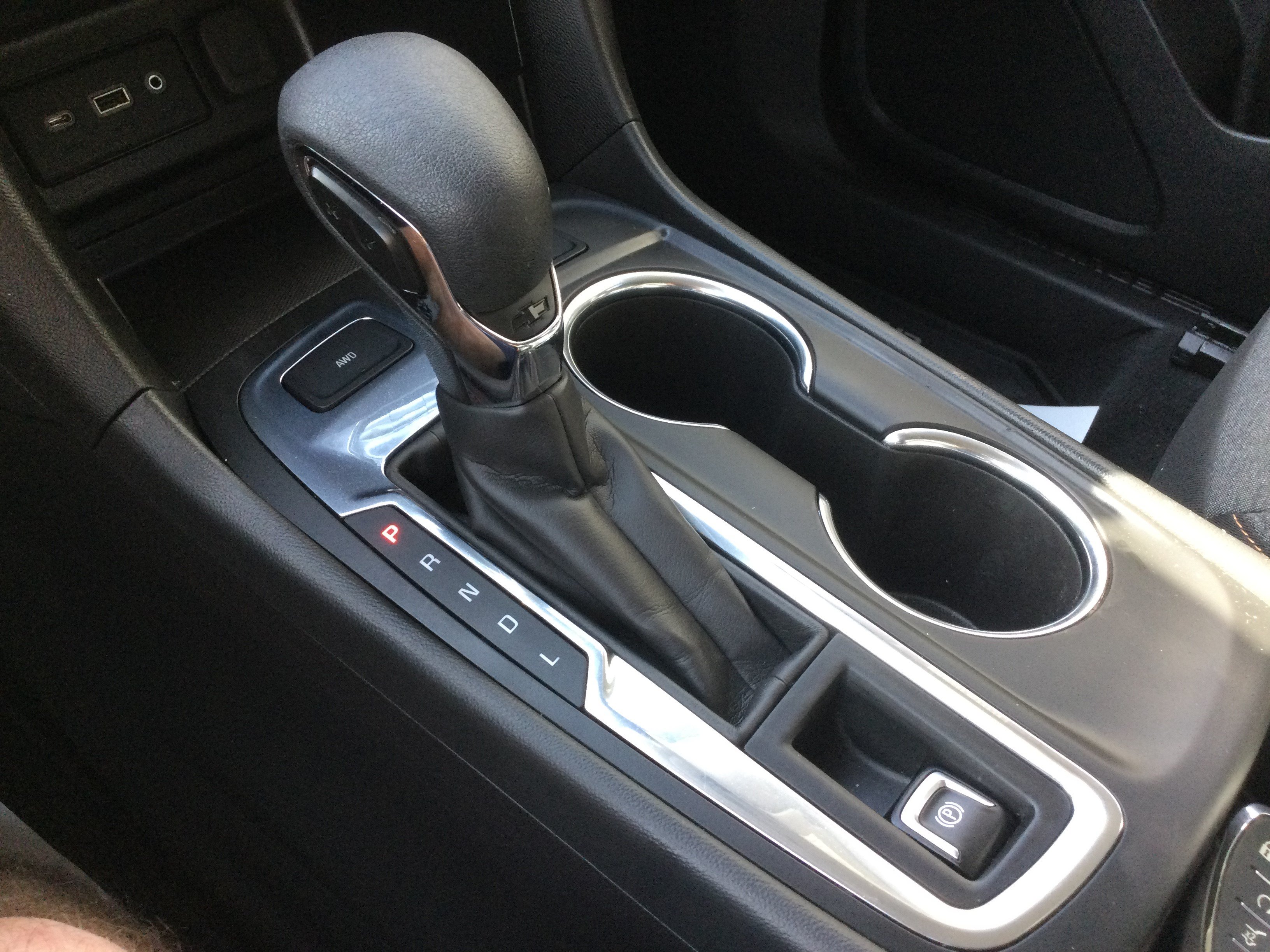 Used 2024 Chevrolet Equinox LT AWD/4WD image 14