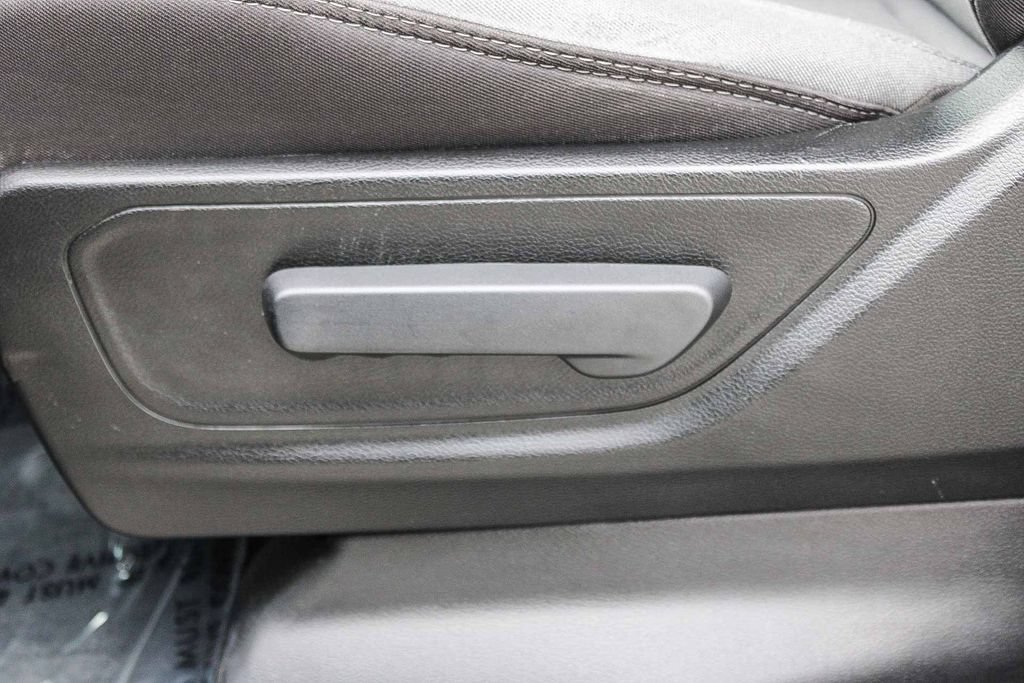 Used 2023 RAM 1500 Big Horn RWD image 21