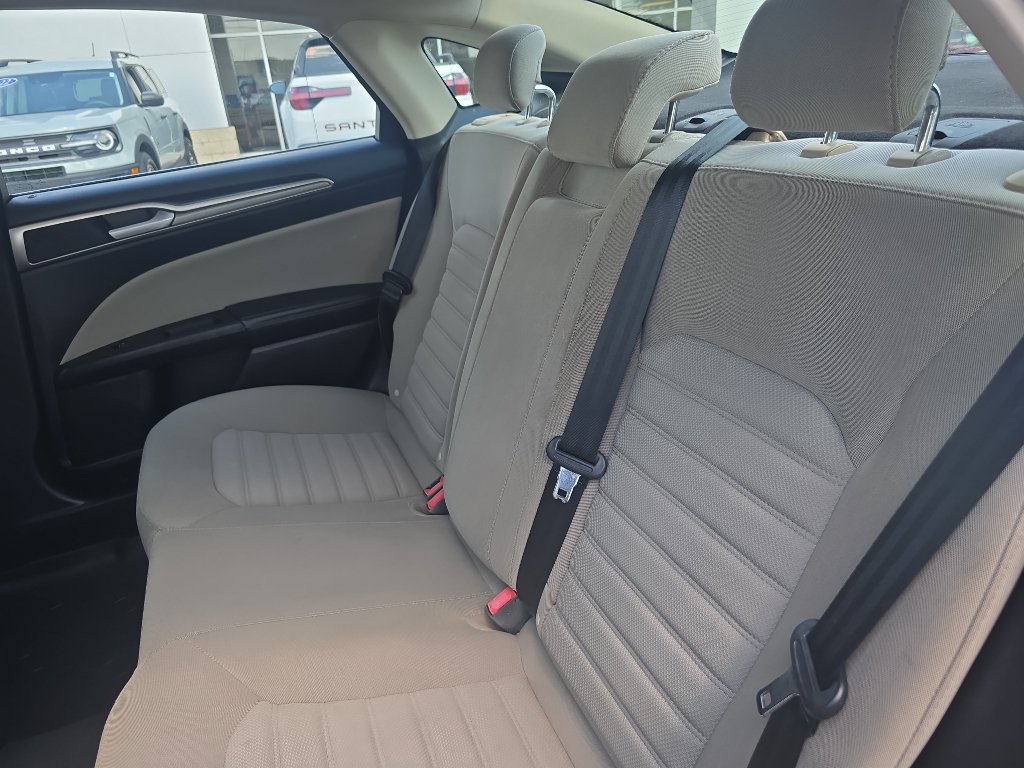 Used 2017 Ford Fusion S FWD image 14