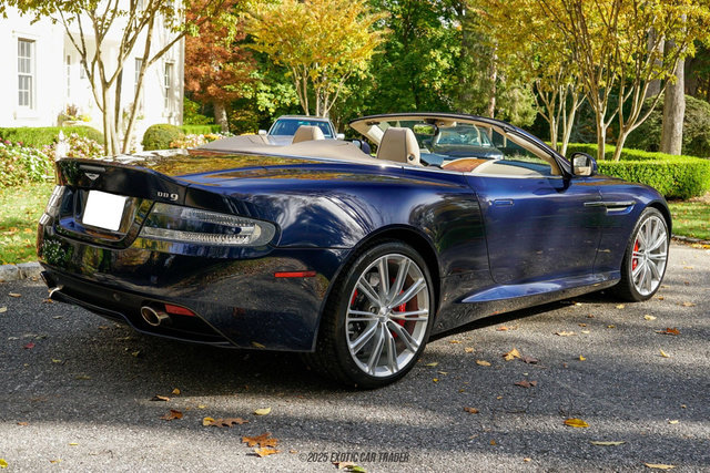 Used 2015 Aston Martin DB9 Volante image 8