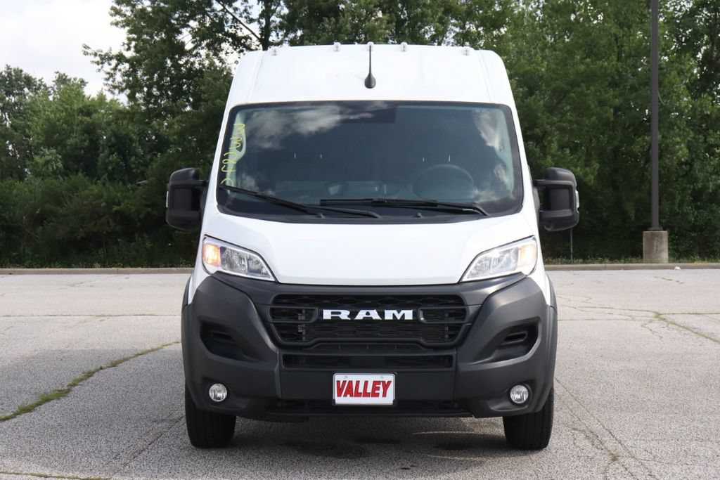 Used 2026 RAM ProMaster 2500 w/ Convenience Group FWD image 3