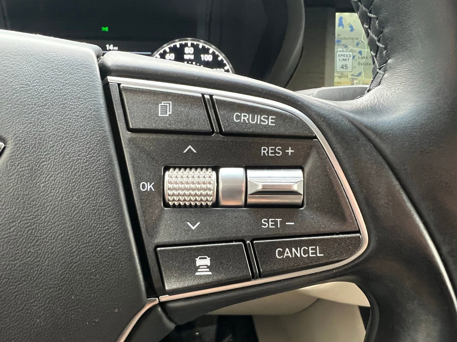 Used 2019 Genesis G90 5.0 Ultimate image 39