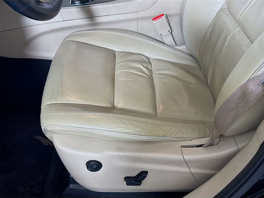 Used 2015 Jeep Grand Cherokee Limited image 19