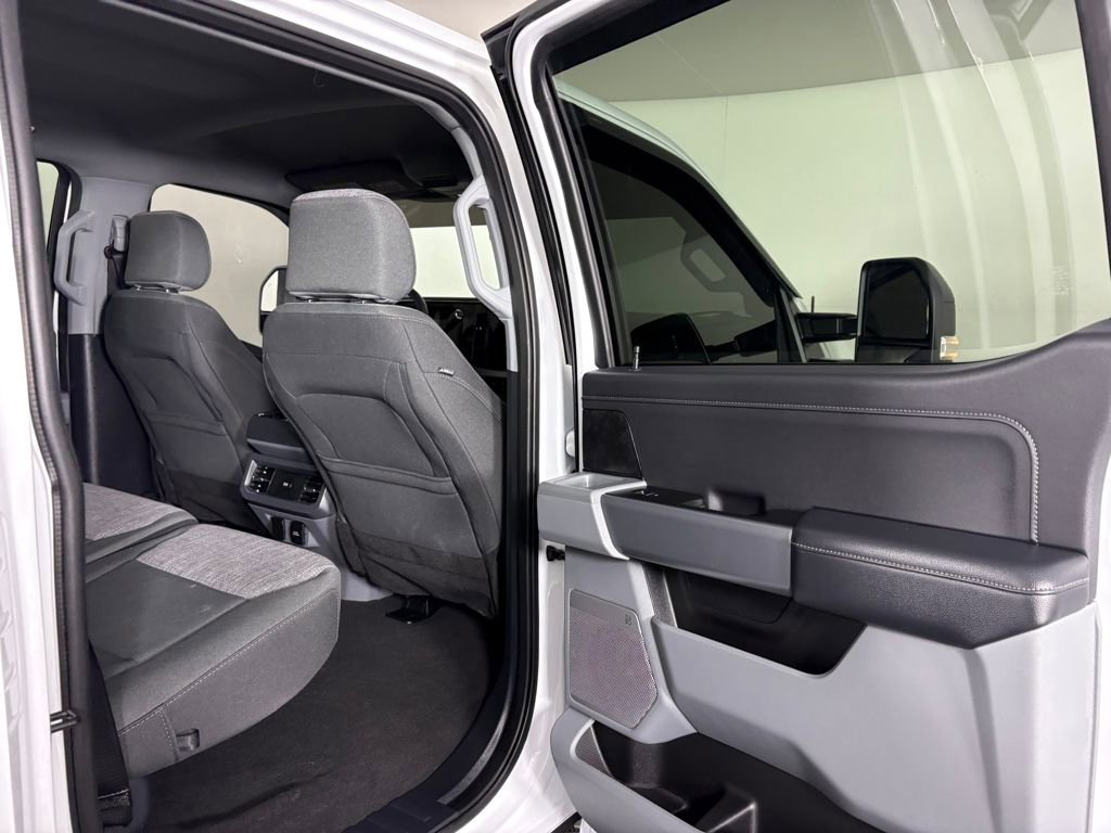 Certified 2024 Ford F250 XLT w/ XLT Premium Package image 33