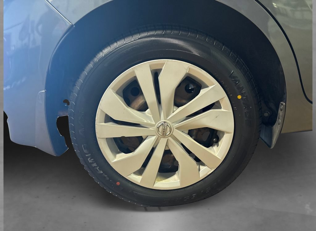Used 2018 Nissan Versa Note S FWD image 19