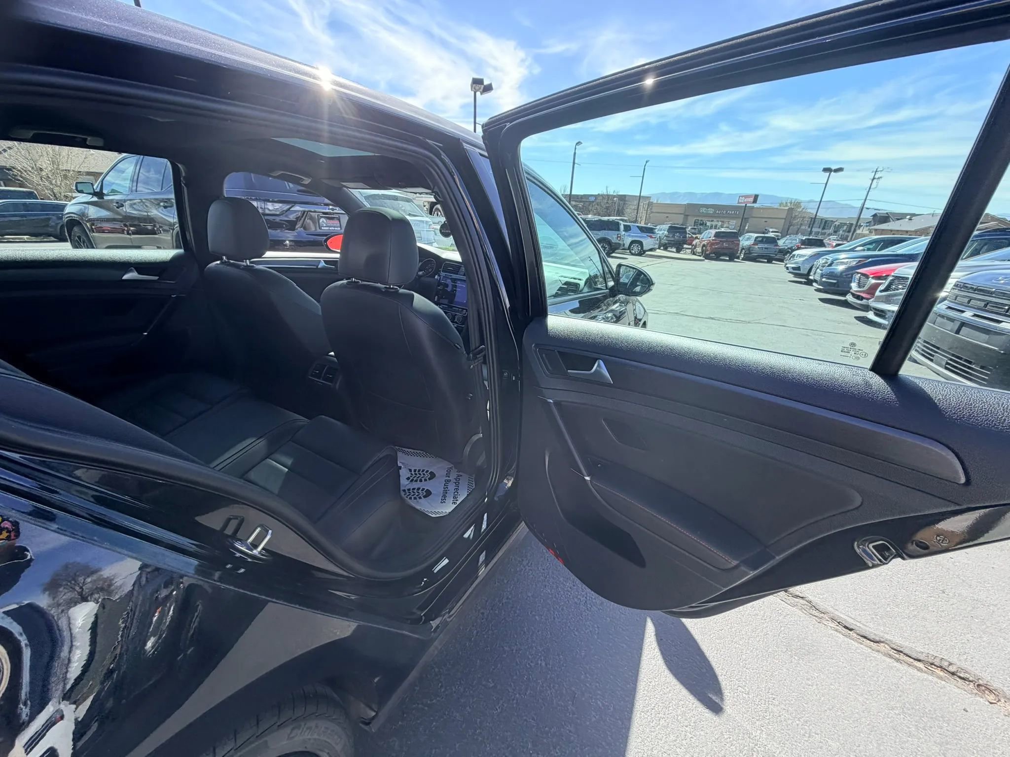 Used 2021 Volkswagen GTI SE FWD image 19