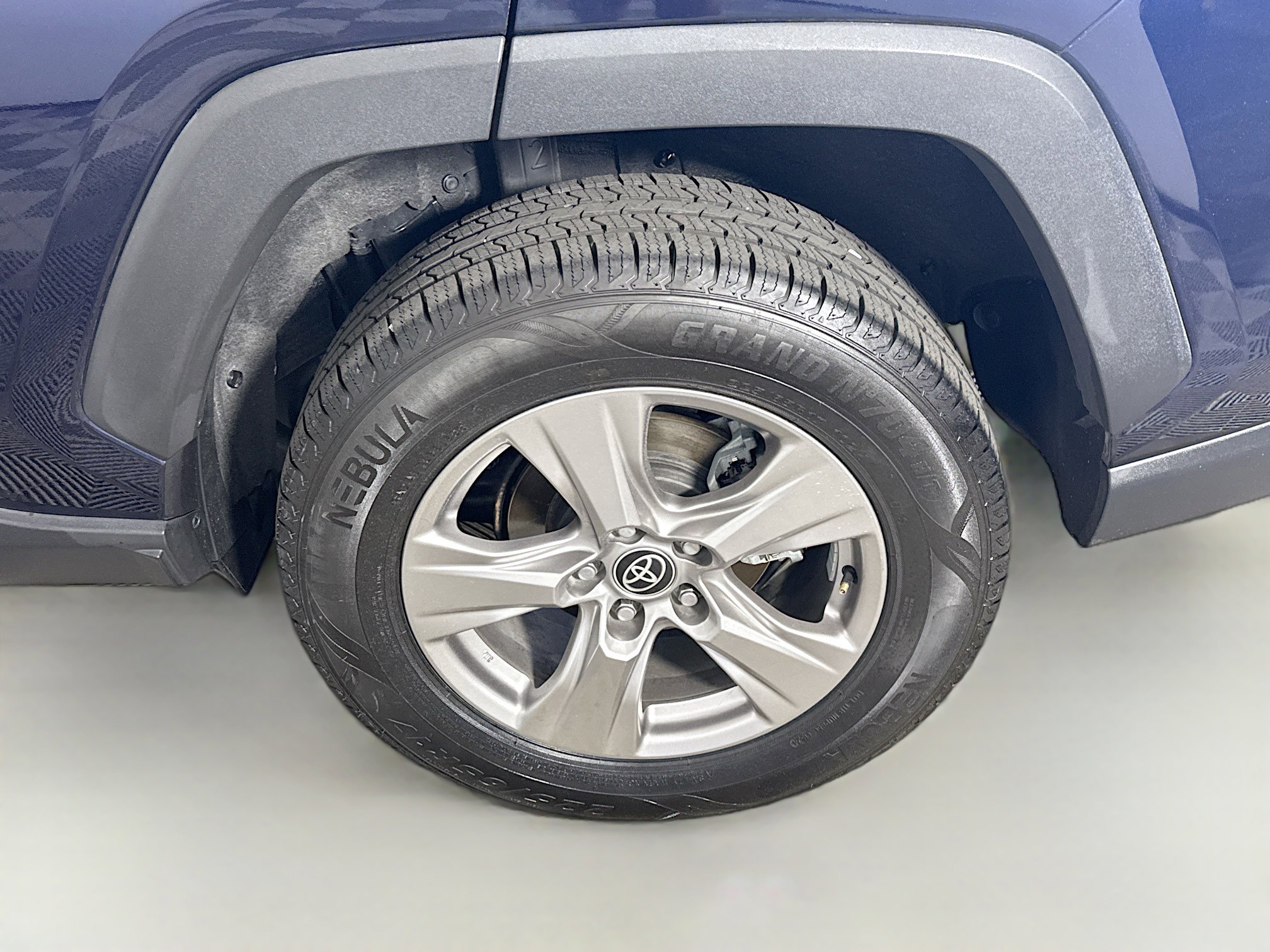 Used 2022 Toyota RAV4 XLE w/ Convenience Package image 37