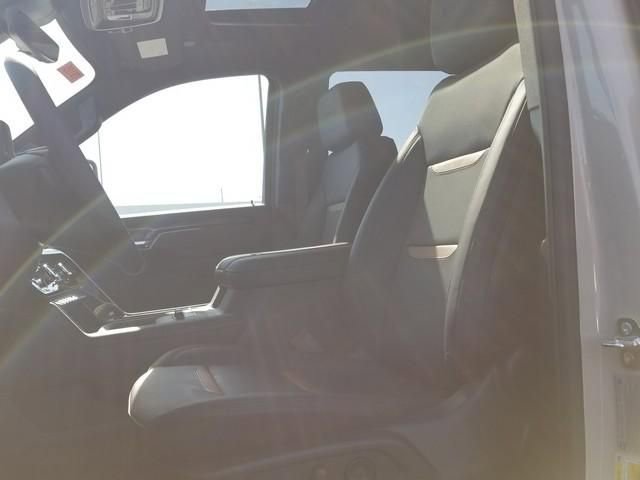 New 2026 GMC Sierra 2500 AT4 w/ AT4 Premium Plus Package image 7