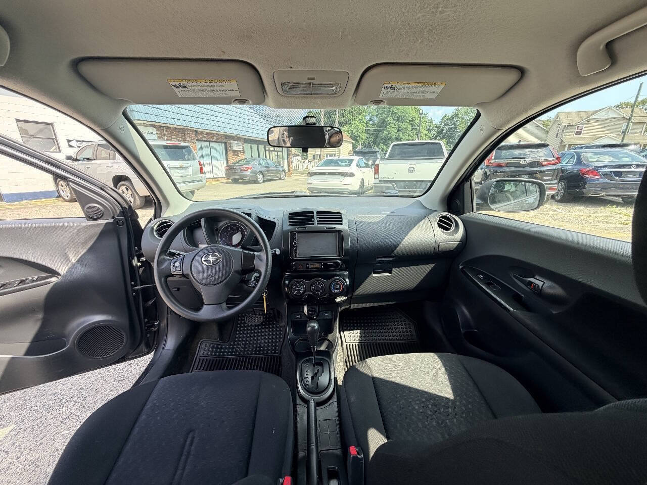 Used 2009 Scion xD FWD image 31