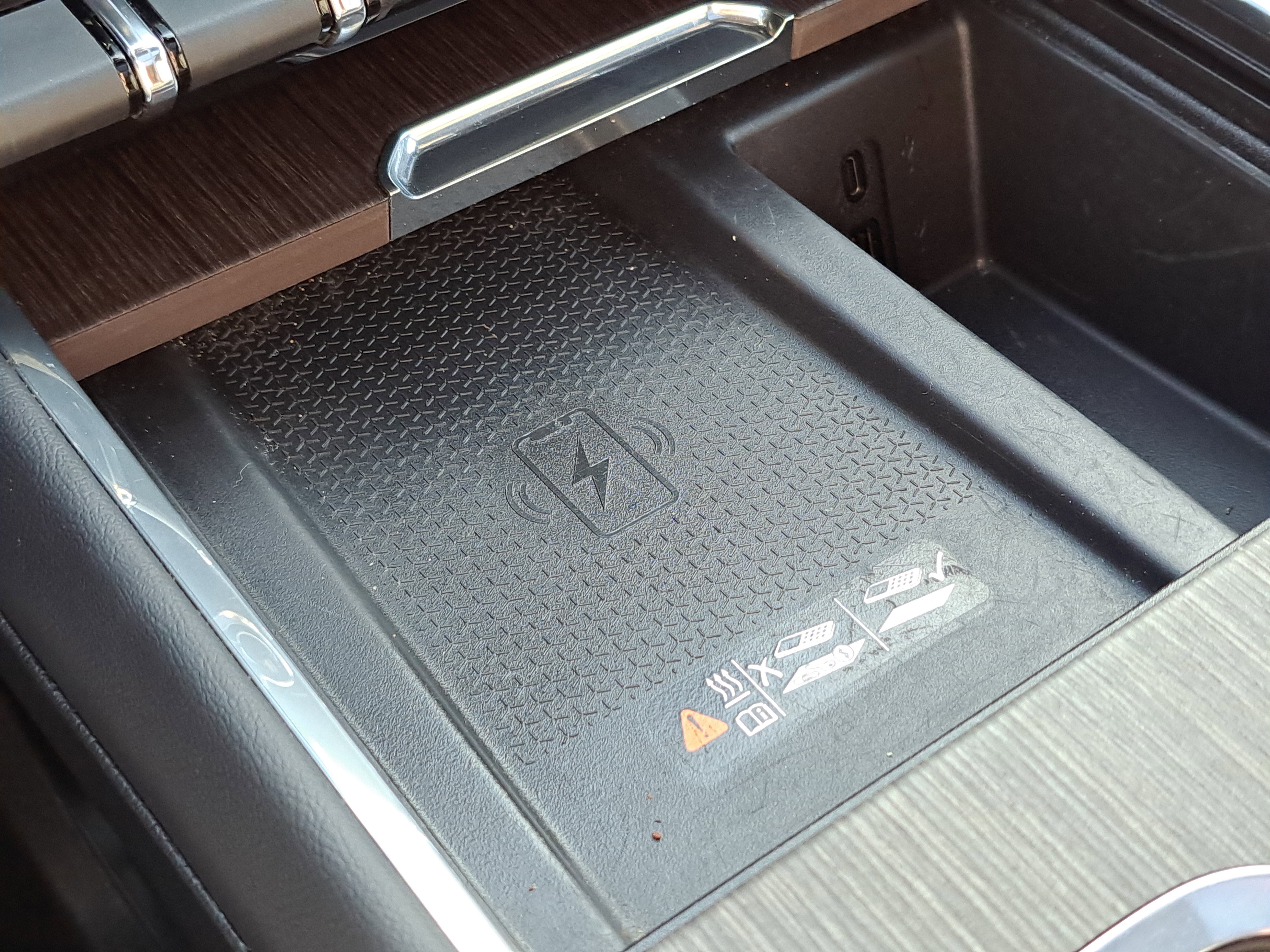 Certified 2024 GMC Acadia Denali w/ Super Cruise Package image 25