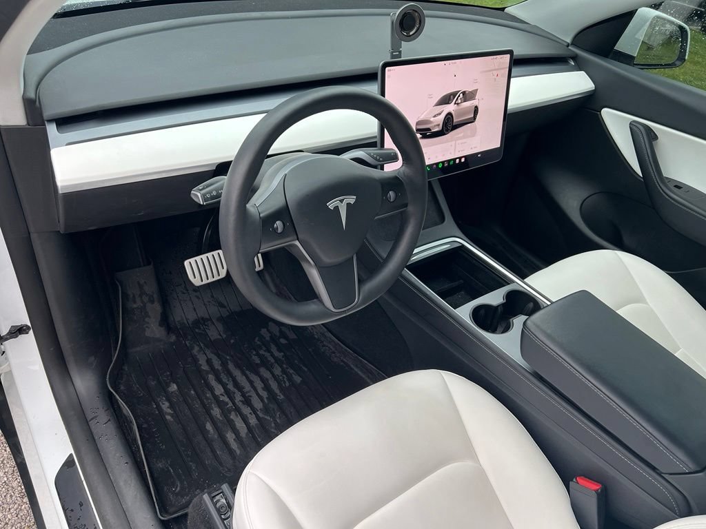 Used 2022 Tesla Model Y Performance AWD/4WD image 21