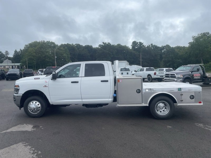 New 2025 RAM 3500 Tradesman w/ Chrome Appearance Group image 6