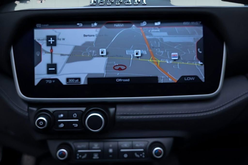 Used 2019 Ferrari Portofino image 41