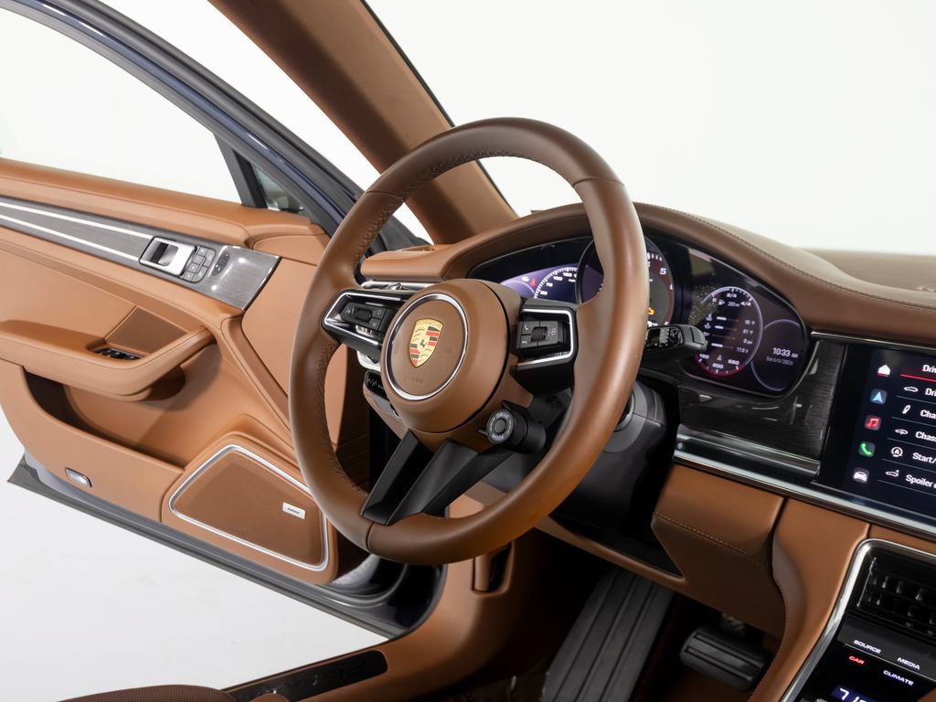 Certified 2023 Porsche Panamera 4 Platinum Edition AWD/4WD image 35