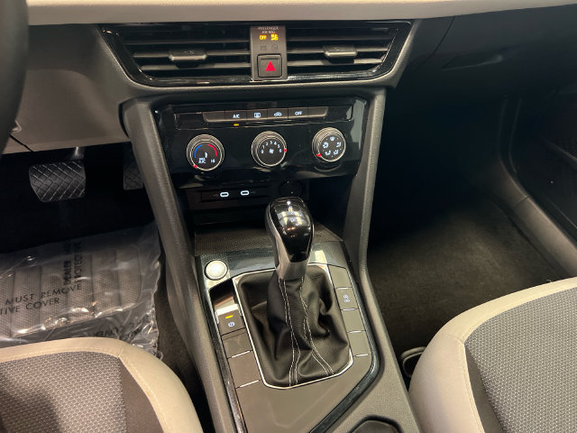 Certified 2025 Volkswagen Taos S FWD image 26