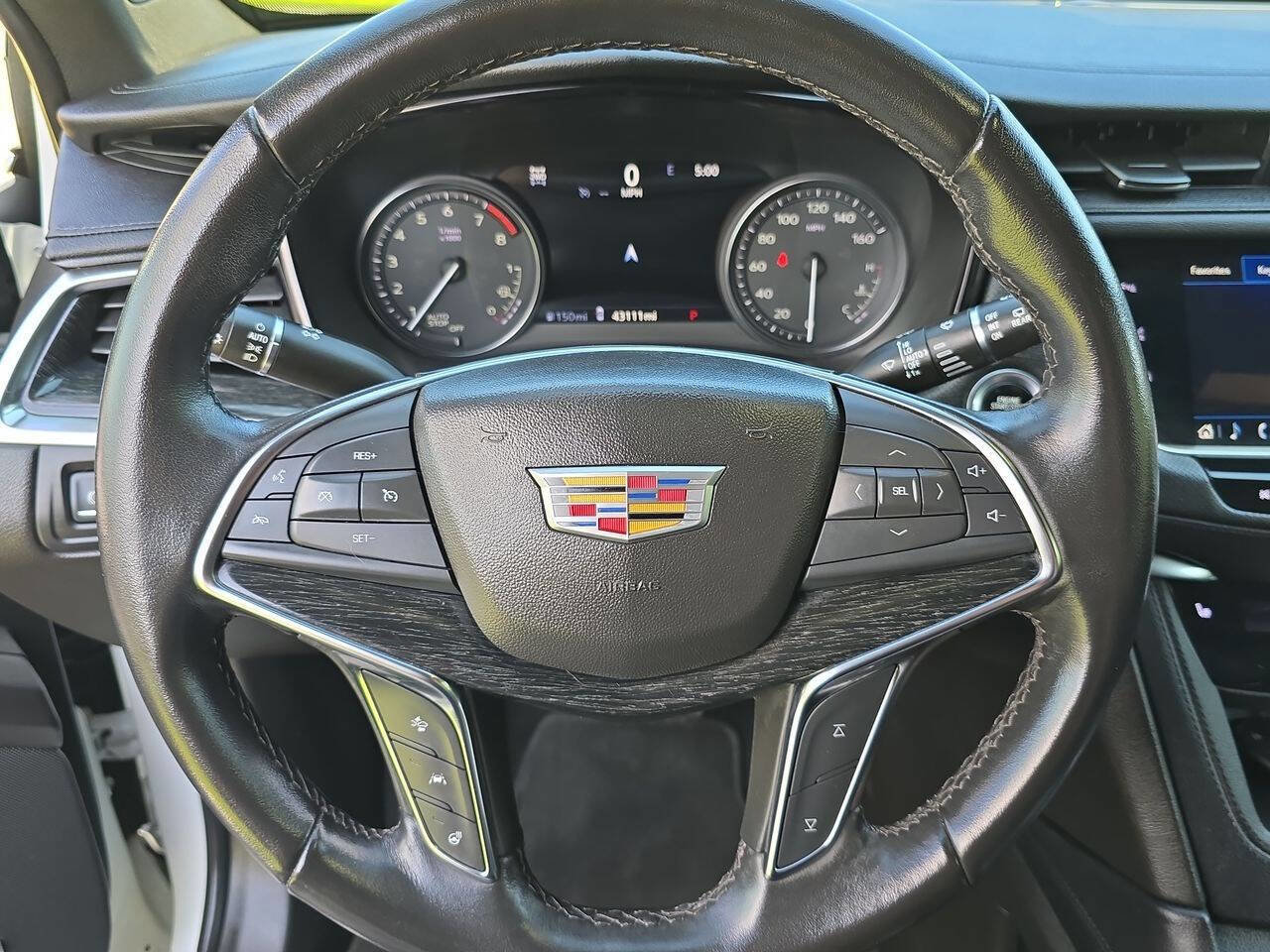 Used 2022 Cadillac XT5 Premium Luxury w/ Technology Package image 13