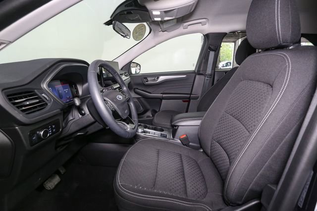 Used 2023 Ford Escape Active w/ Tech Pack #1 AWD/4WD image 40