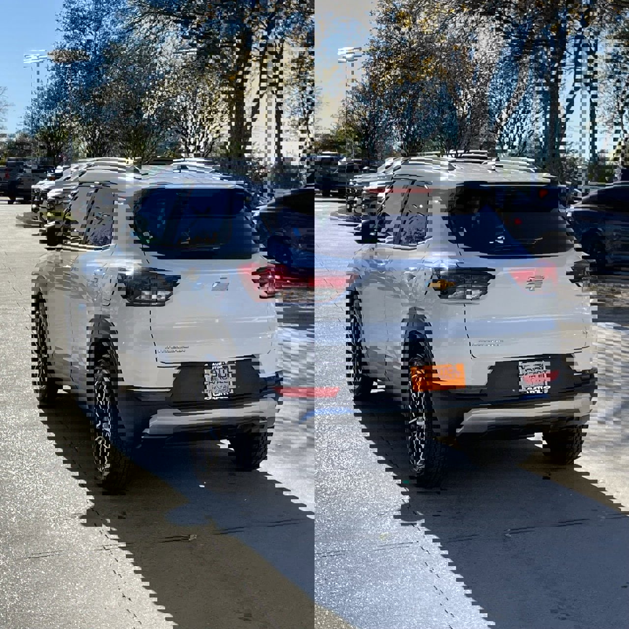 Used 2025 Chevrolet TrailBlazer LT image 4