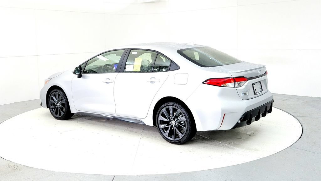 New 2026 Toyota Corolla SE FWD image 4
