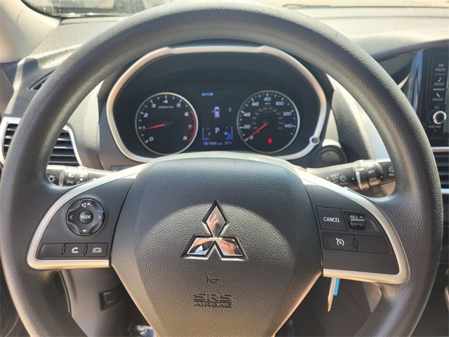 Used 2020 Mitsubishi Eclipse Cross ES image 26