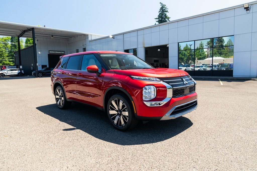 New 2025 Mitsubishi Outlander SEL image 27