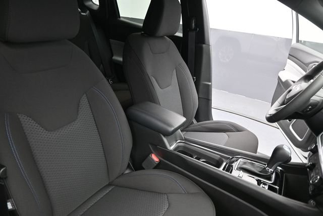 Used 2025 Jeep Compass Sport w/ Mopar Graphics Package AWD/4WD image 7