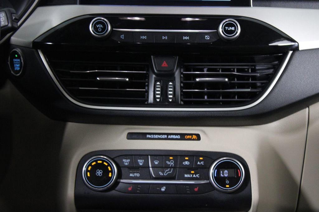 Used 2020 Ford Escape SEL image 22