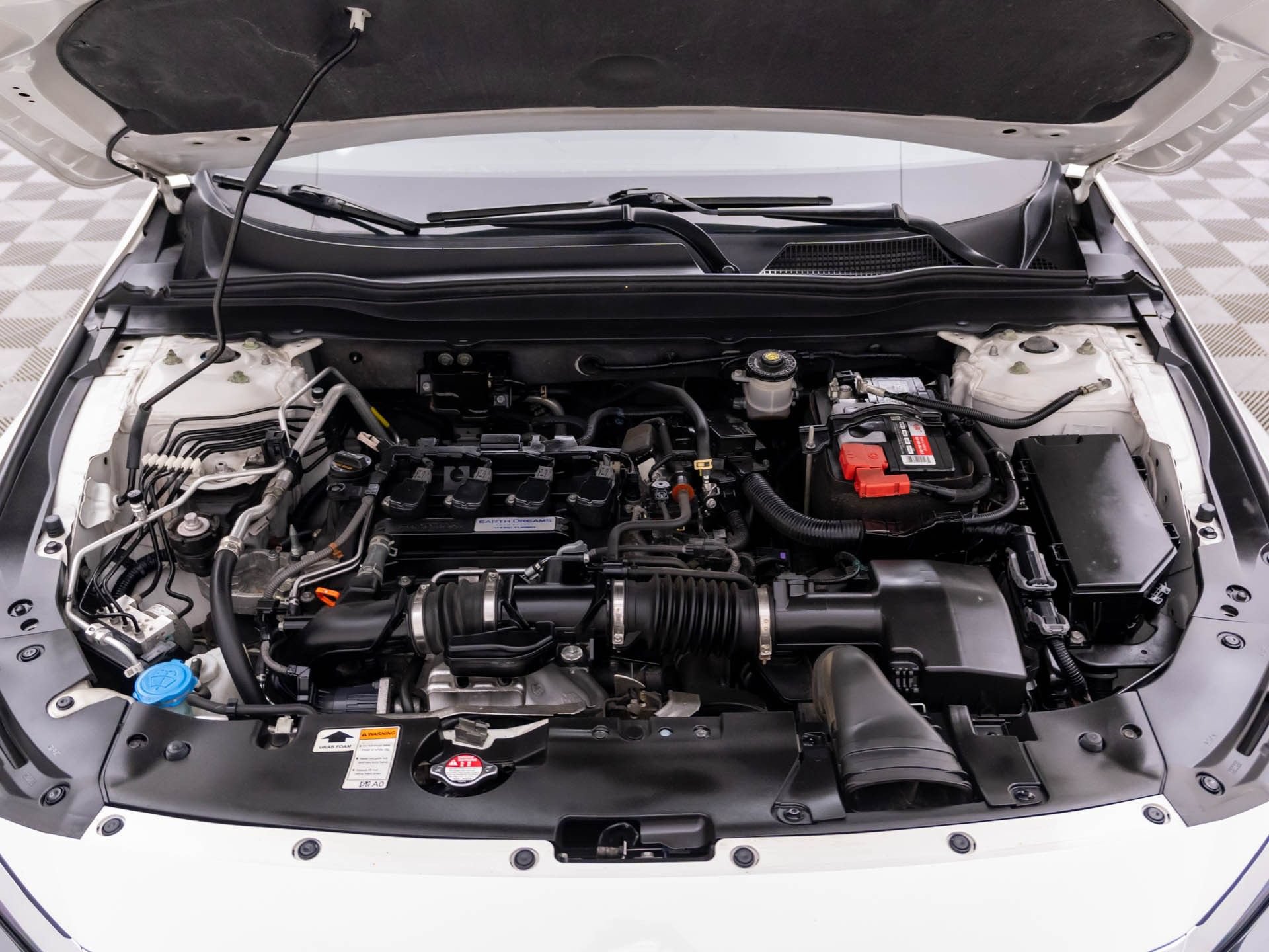 Used 2018 Honda Accord EX image 30
