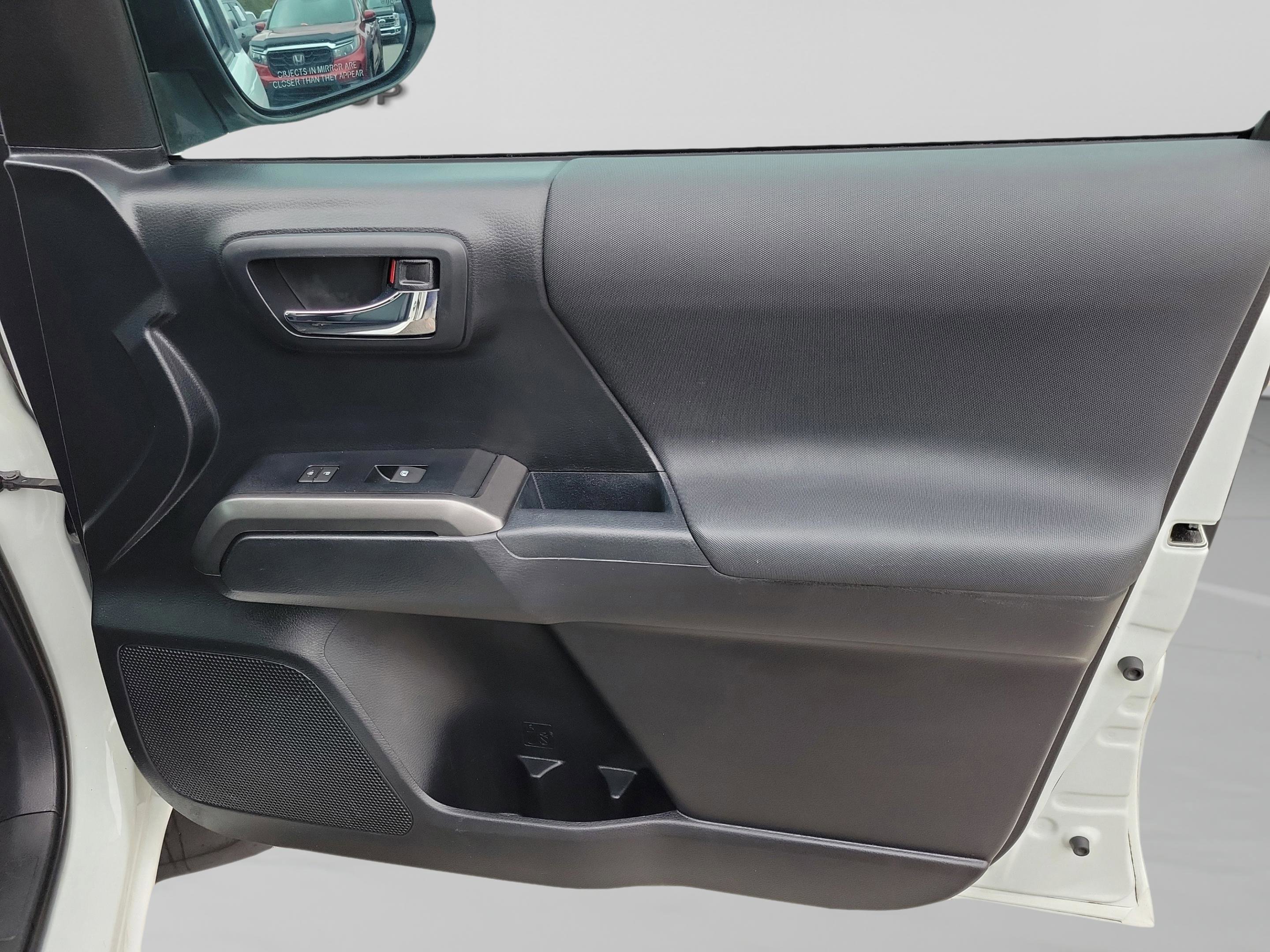 Used 2019 Toyota Tacoma TRD Pro image 28