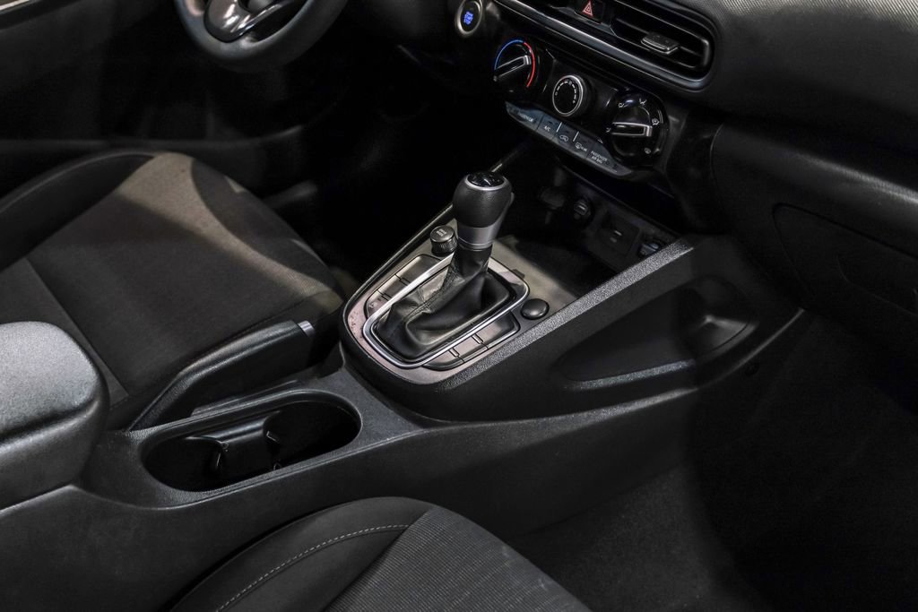 Used 2022 Hyundai Kona SEL FWD image 23