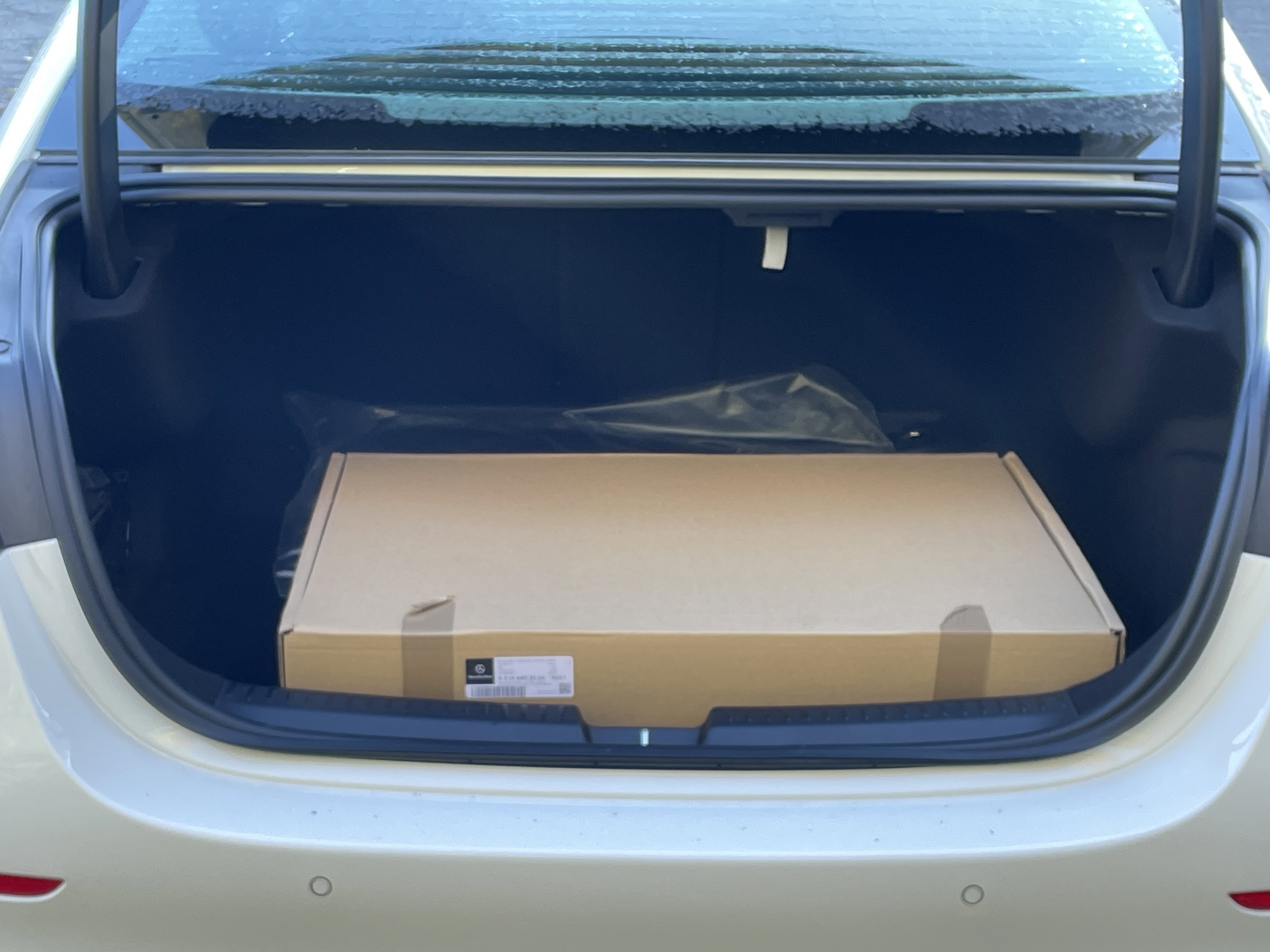 New 2026 Mercedes-Benz E 350 Sedan image 9