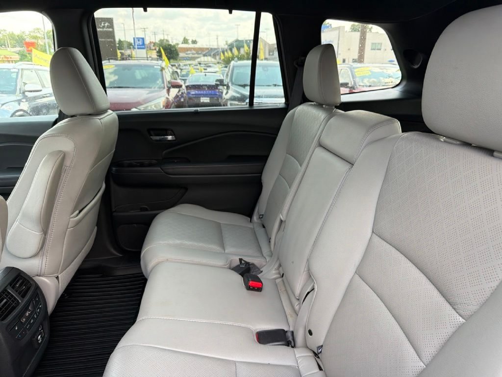 Used 2021 Honda Passport Touring image 14