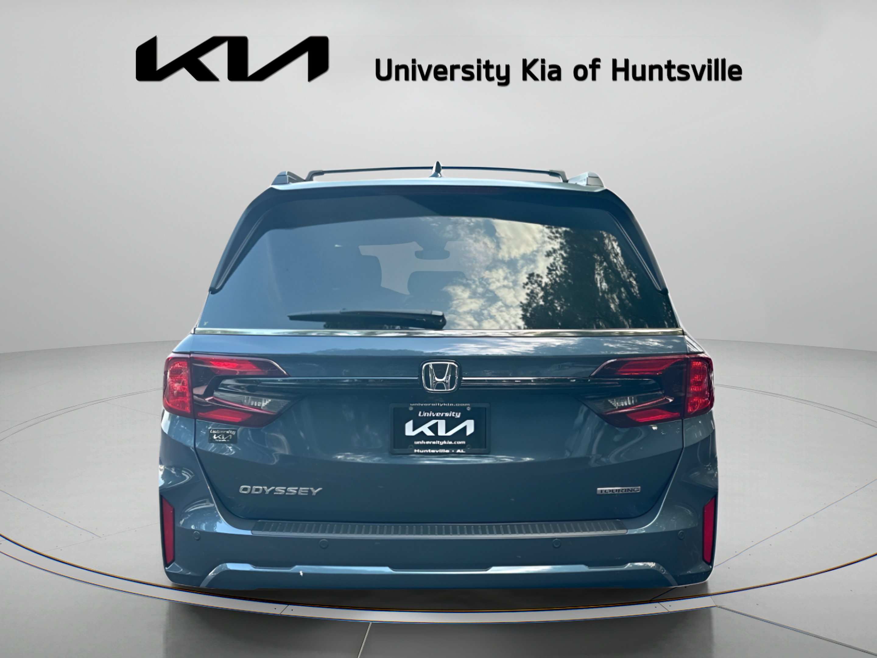 Used 2025 Honda Odyssey Touring image 7