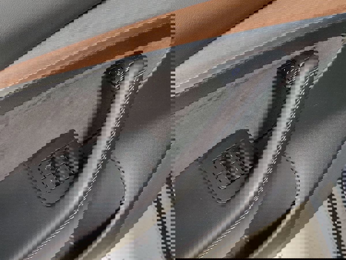 Used 2021 Tesla Model 3 Long Range AWD/4WD image 22