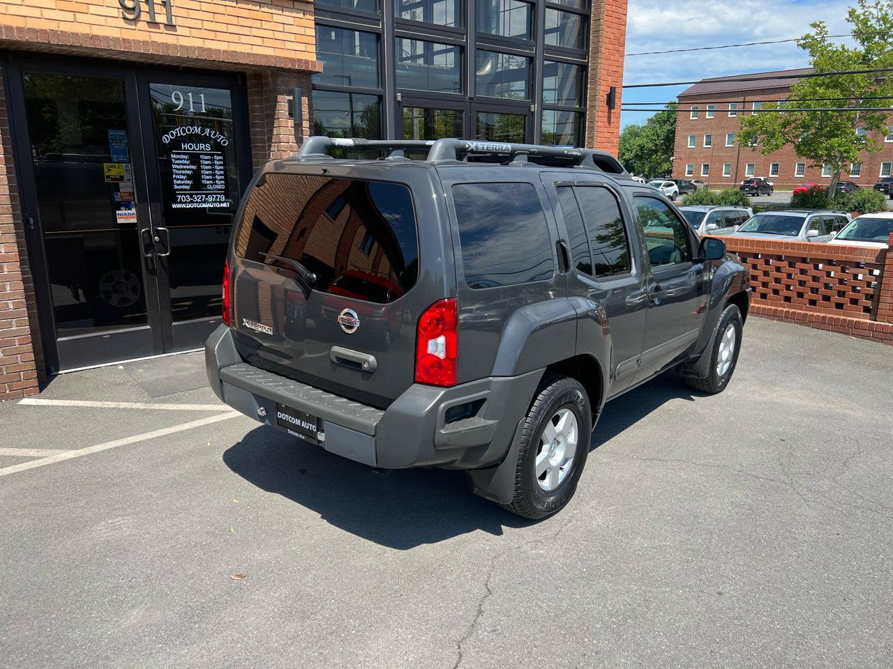 Used 2006 Nissan Xterra S AWD/4WD image 10