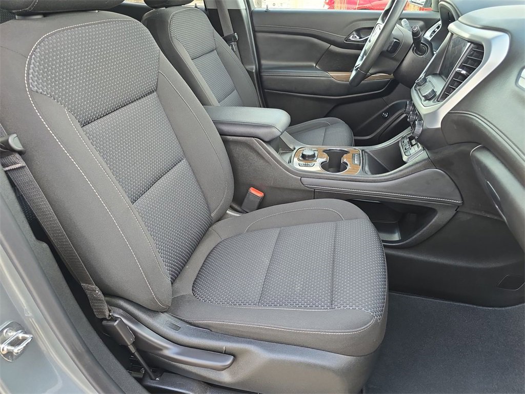 Used 2023 GMC Acadia SLE w/ Driver Convenience Package image 29