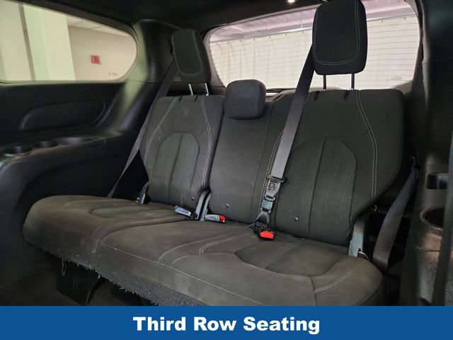 Used 2018 Chrysler Pacifica Touring Plus w/ S Appearance Package FWD image 24