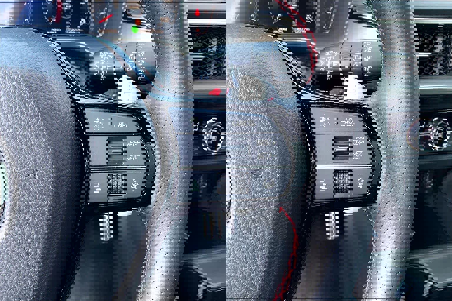 Used 2025 Acura ADX A-Spec image 24