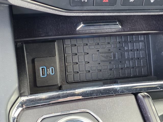 Used 2024 Ford Expedition Platinum image 24