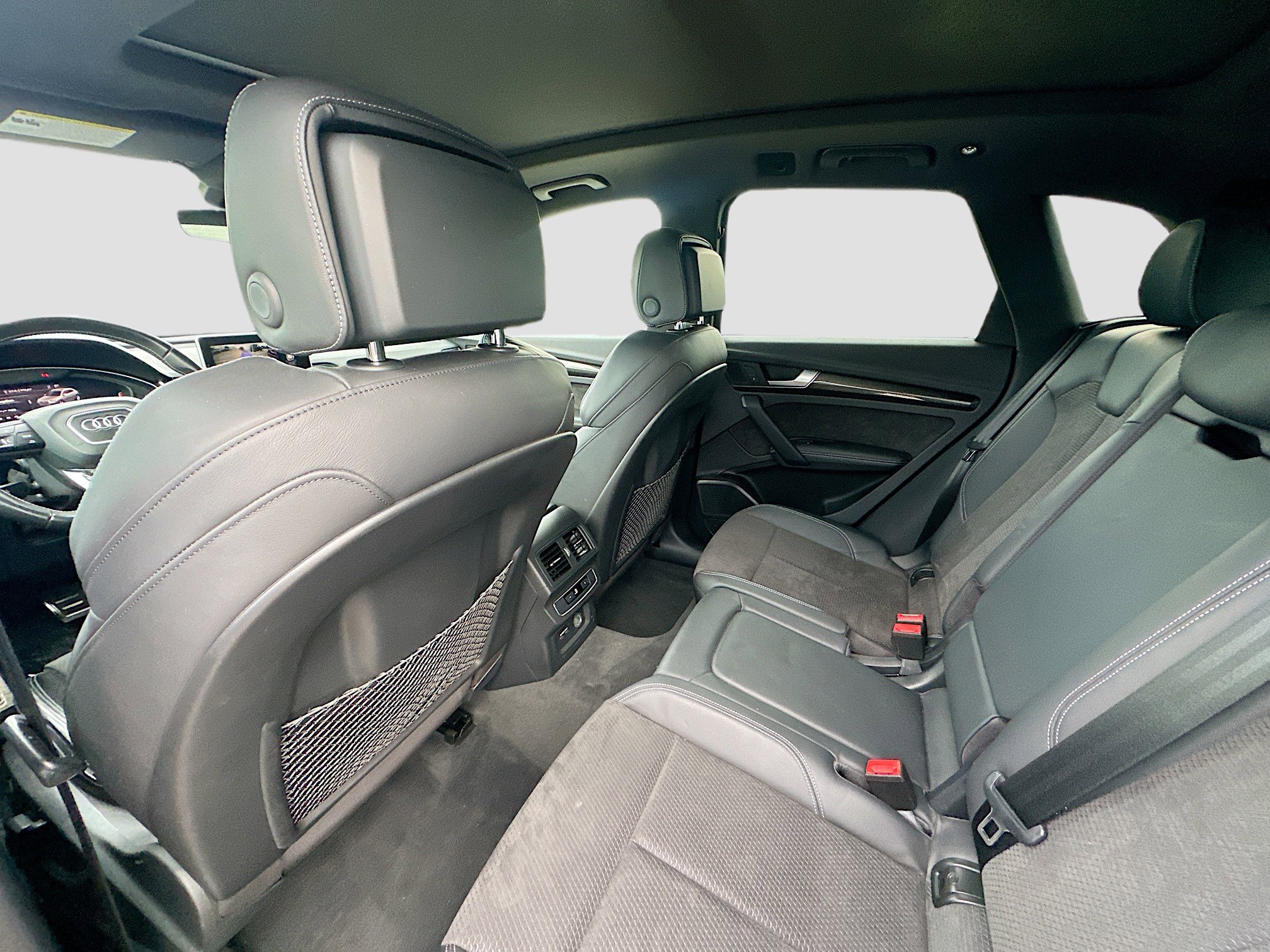 Used 2020 Audi SQ5 Premium Plus image 27