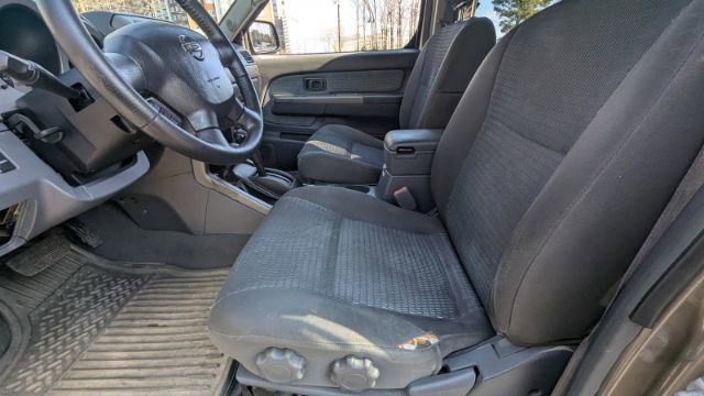 Used 2004 Nissan Xterra SE w/ (Pro) Protection Pkg image 17