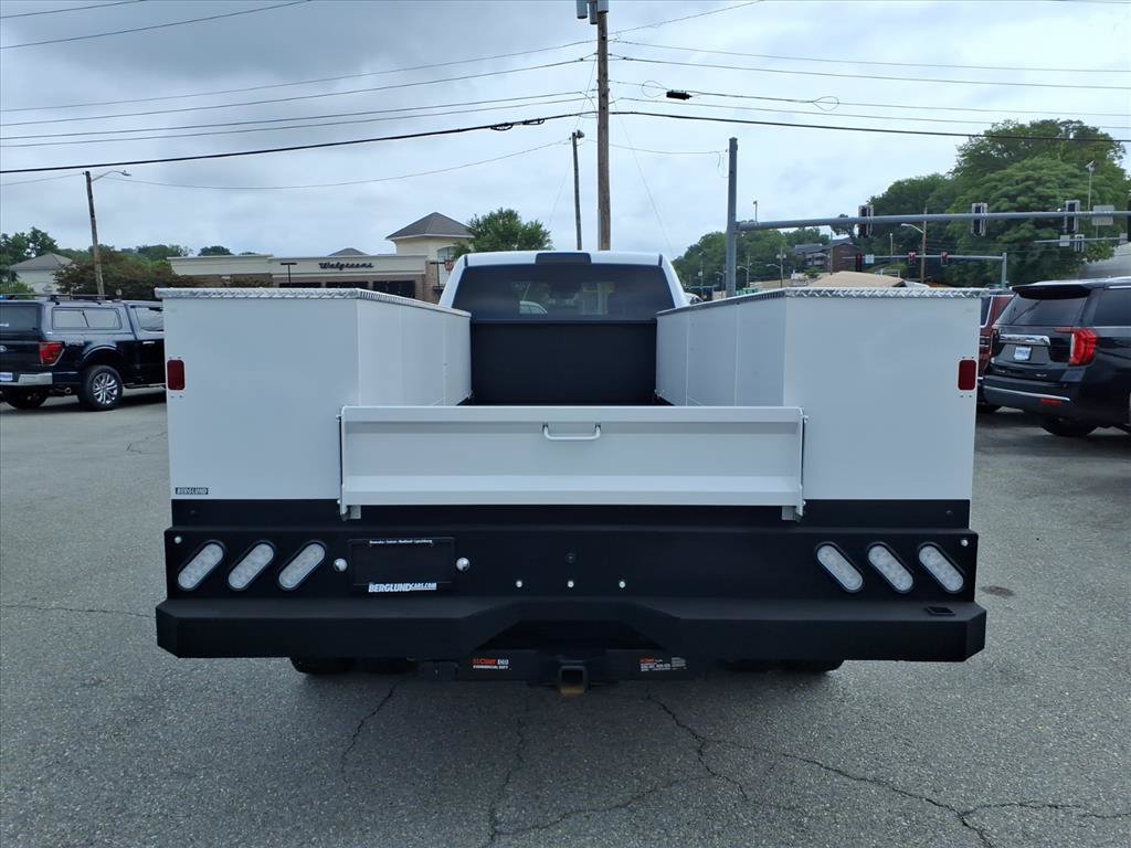 Used 2025 RAM 5500 Tradesman AWD/4WD image 5
