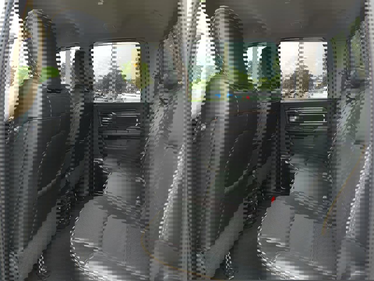 Used 2021 RAM 2500 Laramie image 16