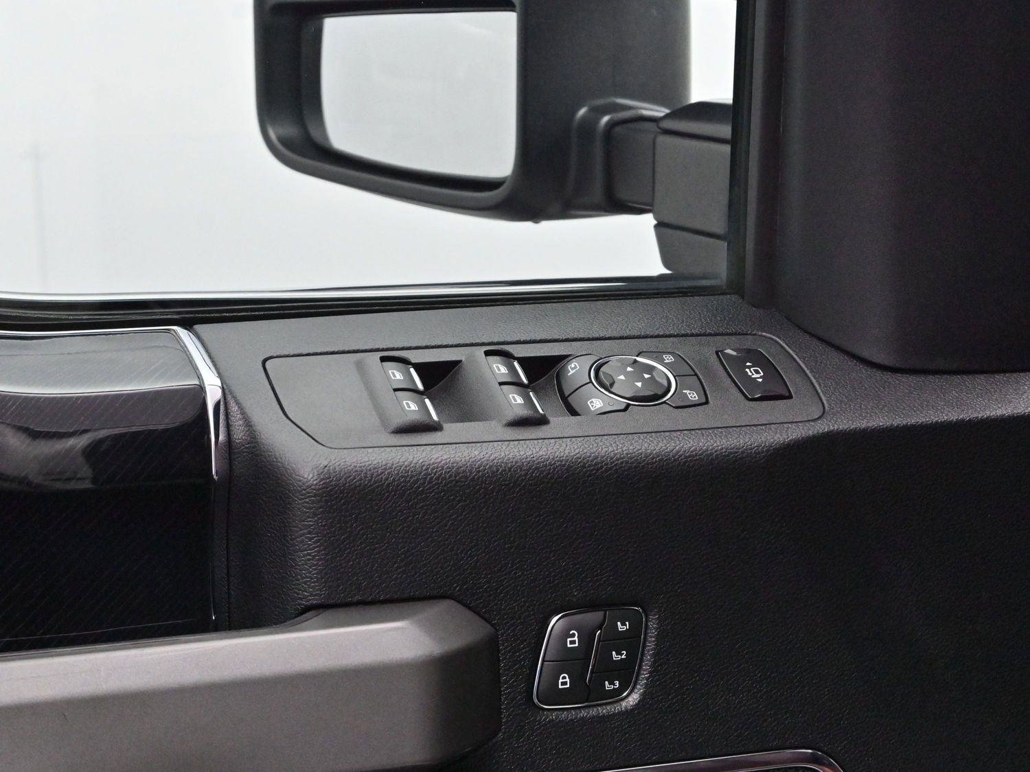 Used 2020 Ford F250 Platinum w/ FX4 Off-Road Package image 12