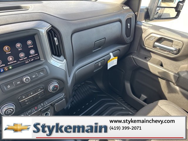 New 2026 Chevrolet Silverado 3500 W/T image 43