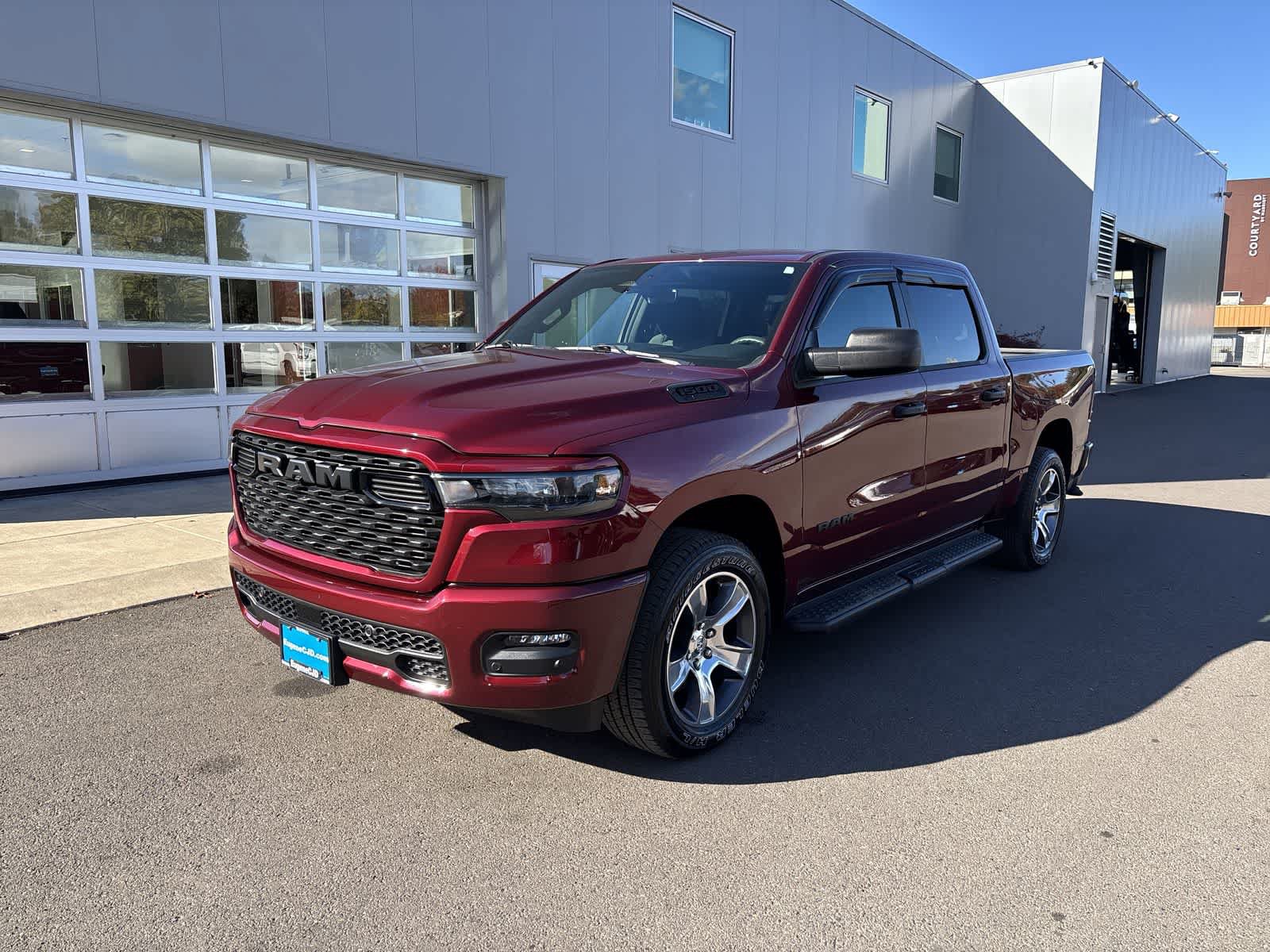 Used 2025 RAM 1500 Tradesman AWD/4WD image 1