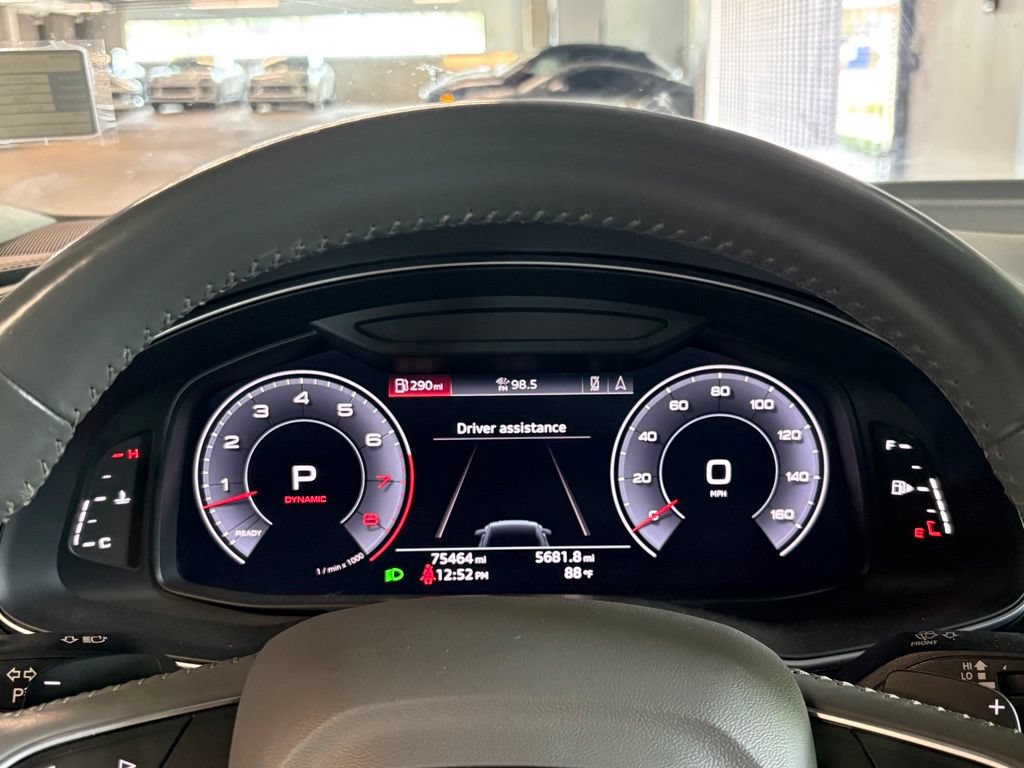 Used 2019 Audi Q8 Prestige w/ Luxury Package AWD/4WD image 23